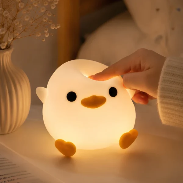 Dotykova nocna lampa Kacka — stlacenie mäkkeho silikonu Blumy